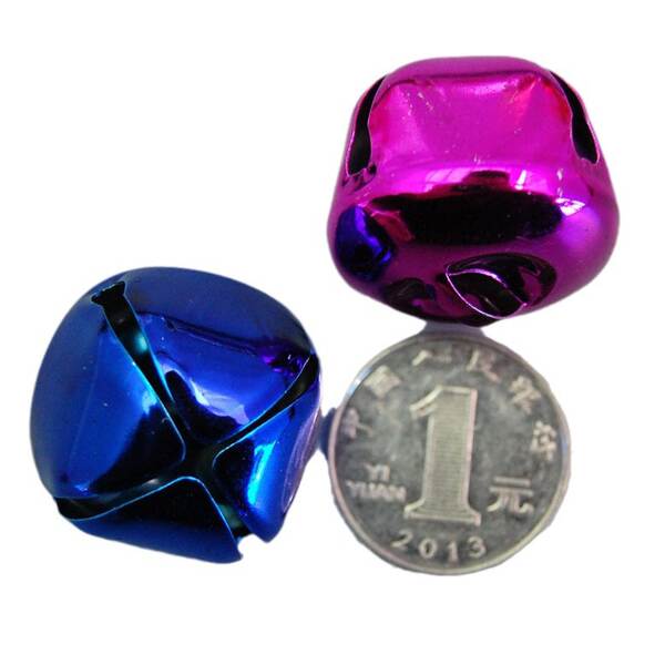 Acessórios de joalharia DIY feitos à mão em casa 10~36mm de cor cruz de campainha de Natal de decoração de campainha