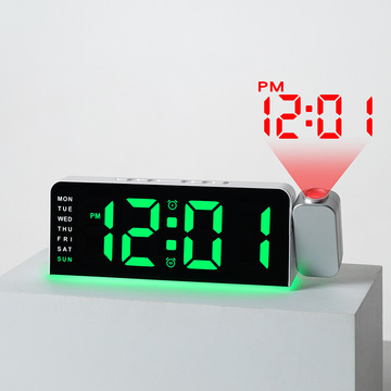 Relógio eletrônico LED de venda direta do fabricante de relógio eletrônico de estilo simples com bateria de plug-in de dois usos 0712
