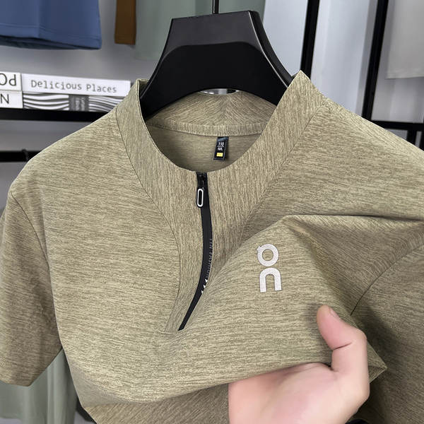Novas roupas de verão masculinas de couro curto para homens T-shirts de couro curto para homens T-shirts de sexo masculino