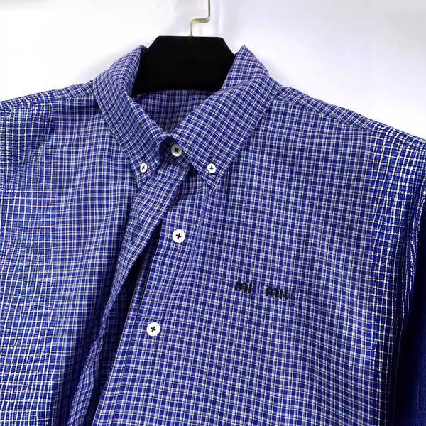 T-Shirt de alta qualidade SS24 Primeiro Outono Novo MIU Muji Letra T-Shirt T-Shirt T-Shirt azul