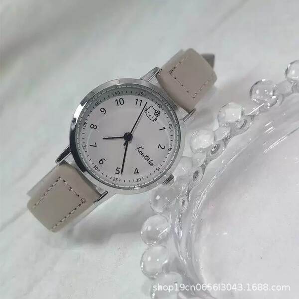 Relógio Feminino de Couro com Pulseira de Gato