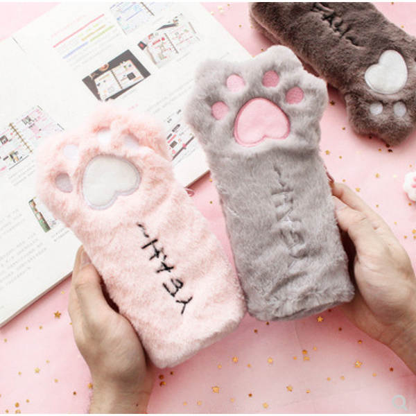Bolsa de Lápis com Forma de Pata de Gato