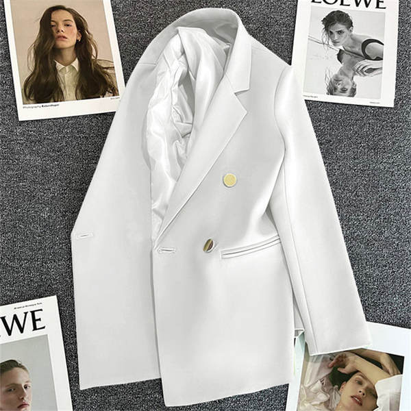Vestido branco para a primavera e outono de 2026.
