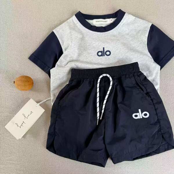 Conjunto de short e camiseta infantil