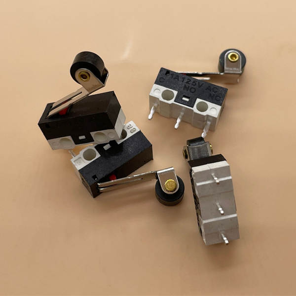 Fabricantes de interruptores microscópicos fornecem pequenos interruptores de travessia inteligentes com bloqueio anti-impedimento de três patas para o interruptor de fechamento regular