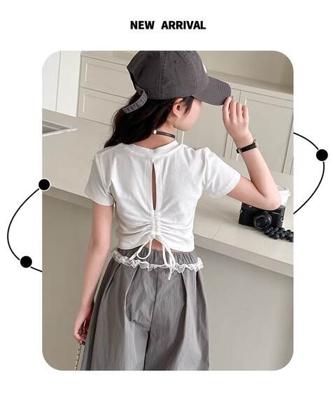 T-shirts para meninas de curta-metragem de verão de 2025 moda nova roupa de verão para meninas de verão de meia-metragem