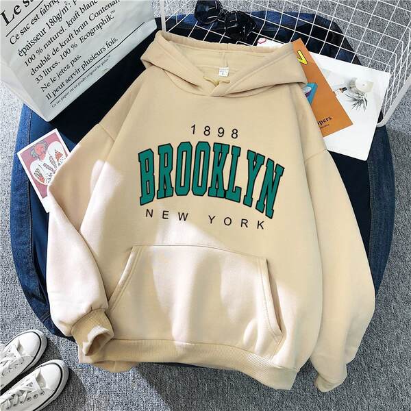 Vestido de inverno brilhante de Brooklyn com chapéus e camisas de esportes