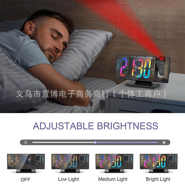 Relógio de projeção de LED Relógio digital multifuncional Relógio eletrônico de iluminação automática de noite Relógio eletrônico com mirrorboard USB