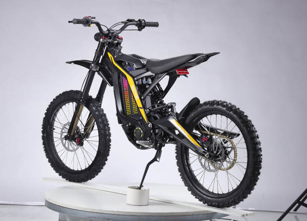 Venda por atacado personalizada de alta performance de 72V de lítio elétrico todo-terreno formando pessoas além do campo moto elétrica de montanha elétrica além do campo