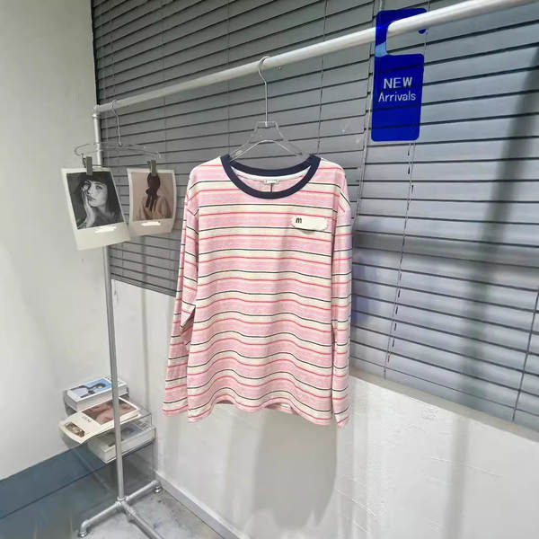 Camisa de manga longa com estampa de listras