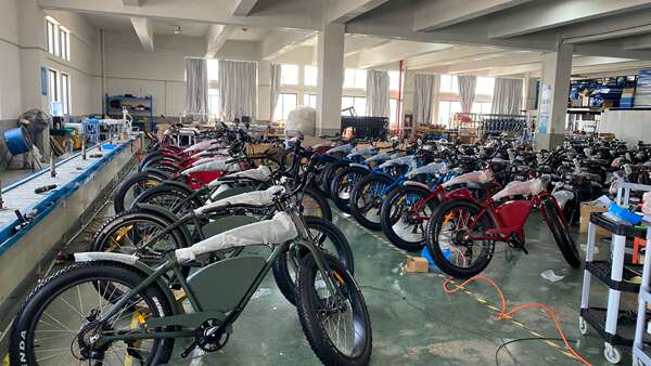 fábrica de exportação 26 polegadas elétrica assistente de neve bicicletas de alumínio elétrico de lítio bicicletas de exportação adultos